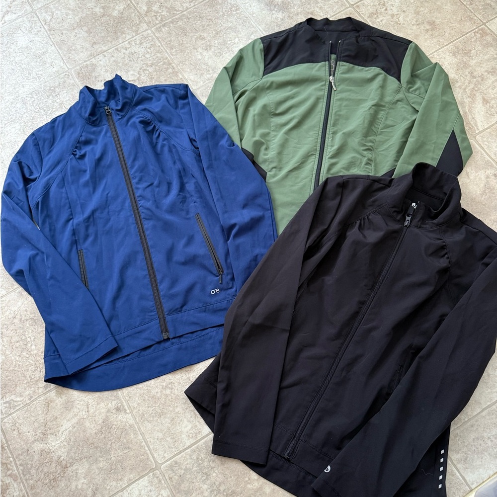 Women’s Small Barco One Scrub Jackets